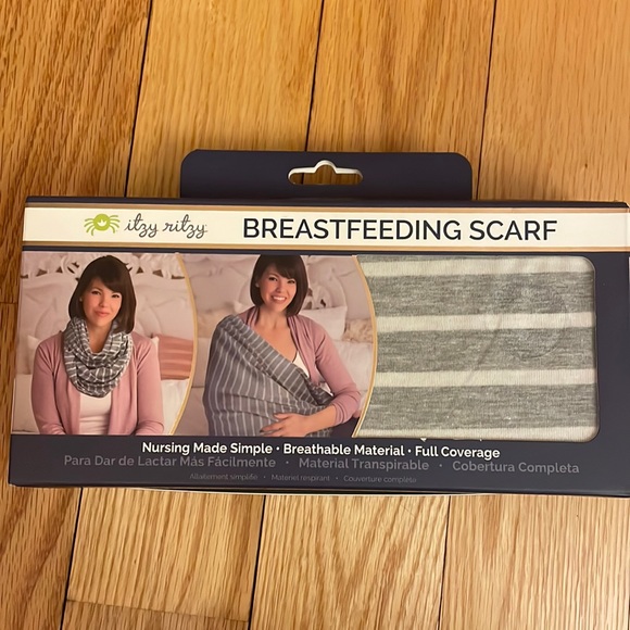 Breastfeeding Scarf - Picture 1 of 2